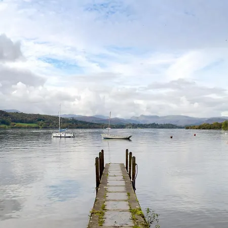 Semesterbostad Dovera Windermere